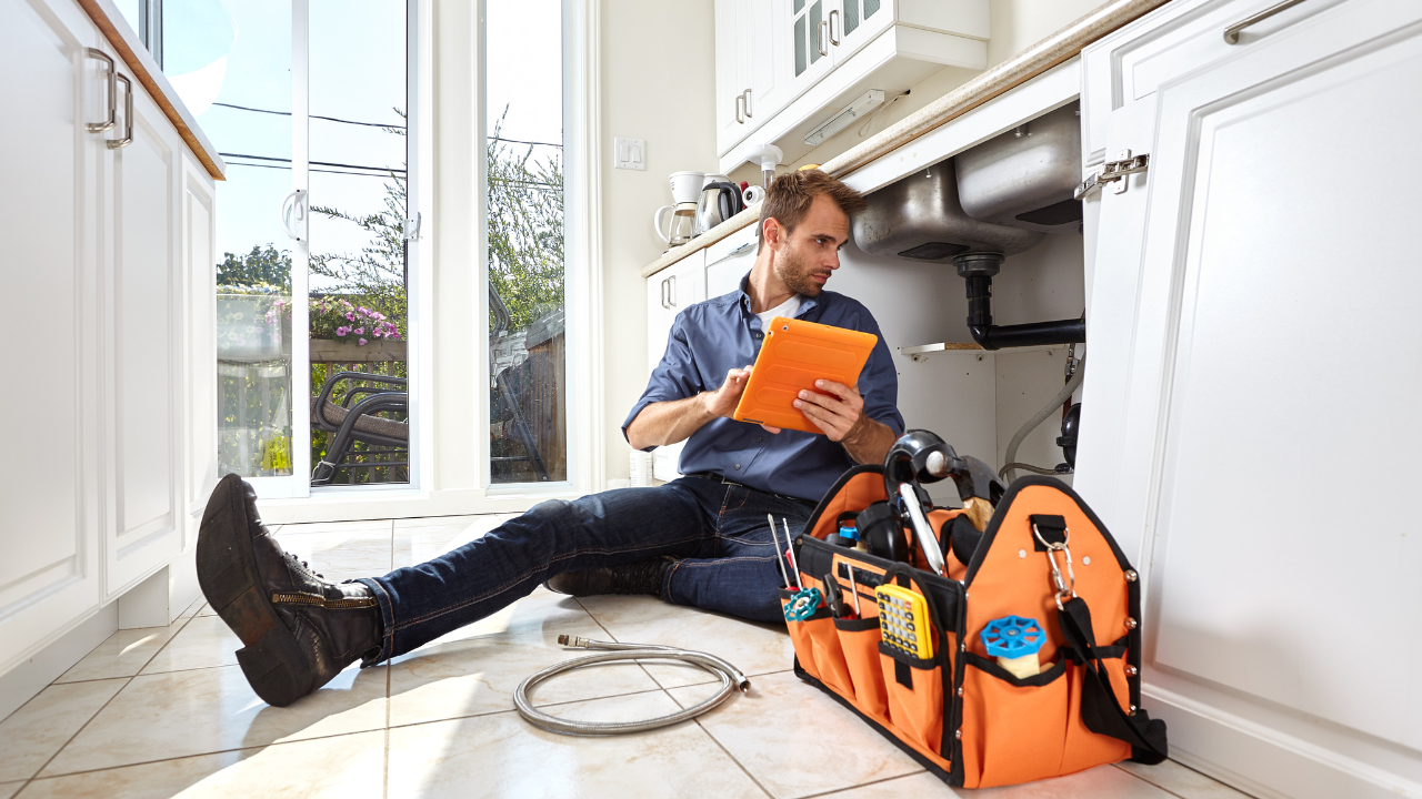 When to Call A Plumber for Assistance With Sewer Vent Pipes
